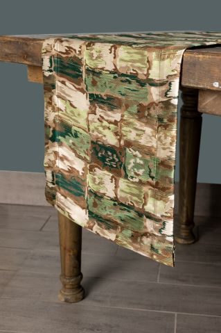 Specialty Amalfi Hunter table runner